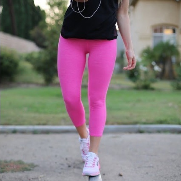 Athleta Hot Pink Yoga Leggings 